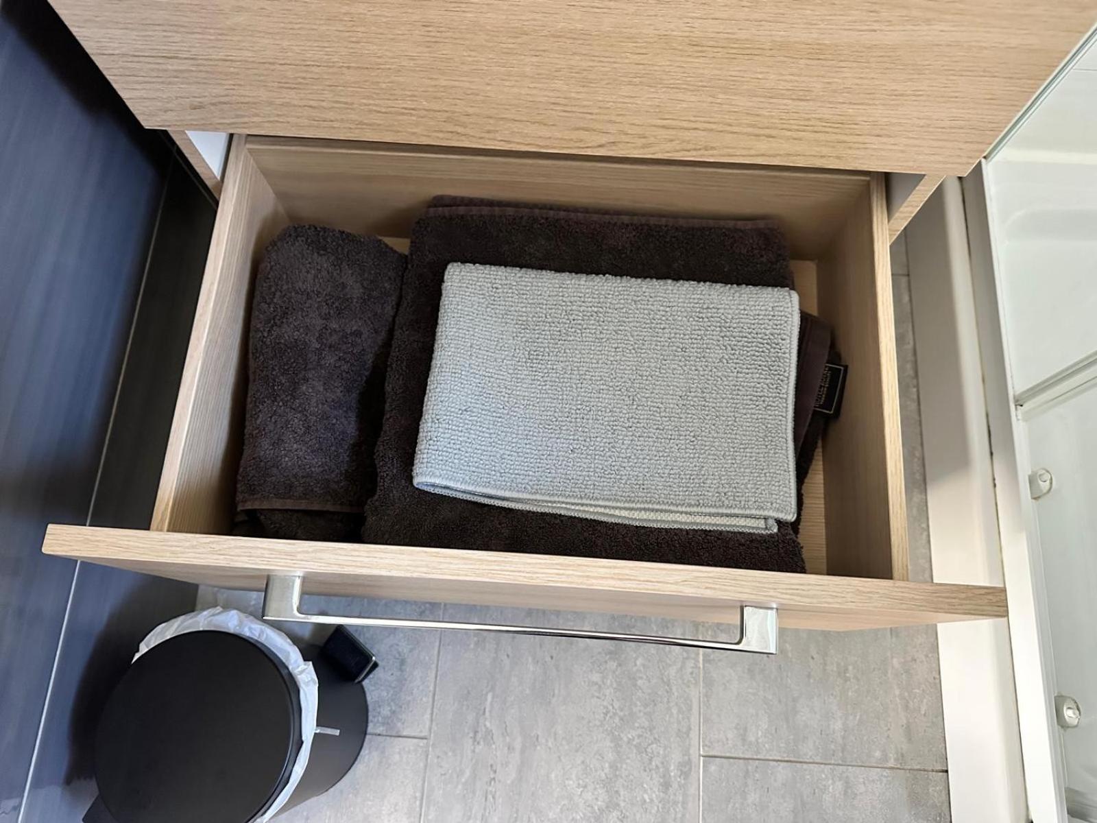 Appartement T2 Avec Terrasse Et Cour Cavaillon Eksteriør billede